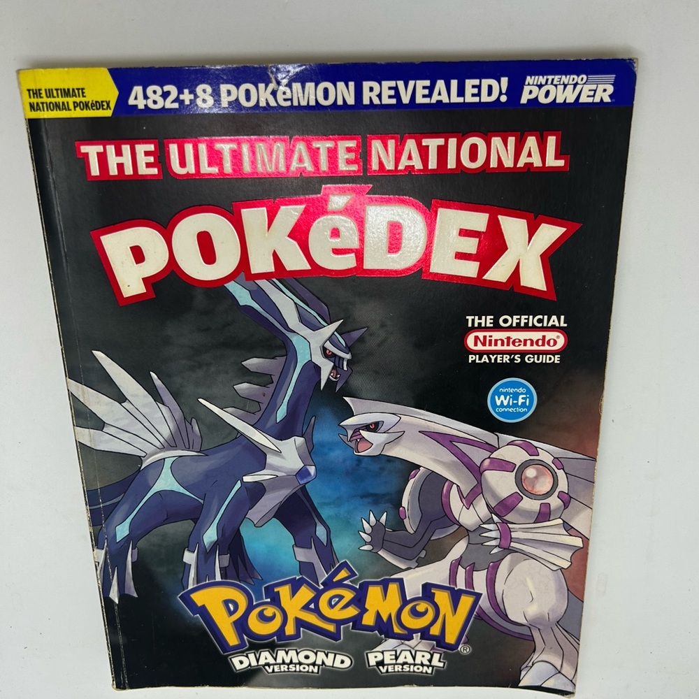 Nintendo Pokémon Ultimate National Pokédex Guide